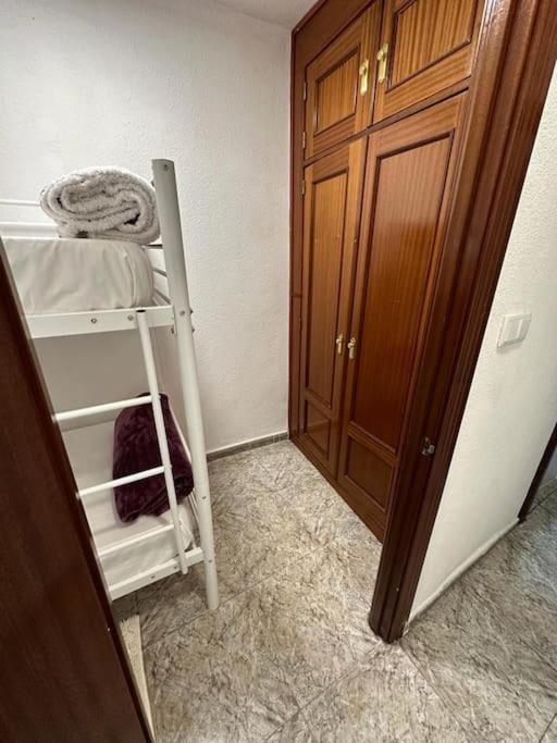 Economico Piso En Madrid Centro Apartment Luaran gambar